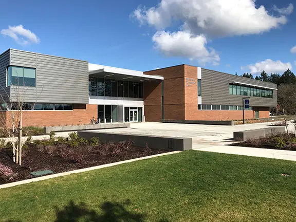 The exterior of the Industrial Technology Center at the Oregon City campus
